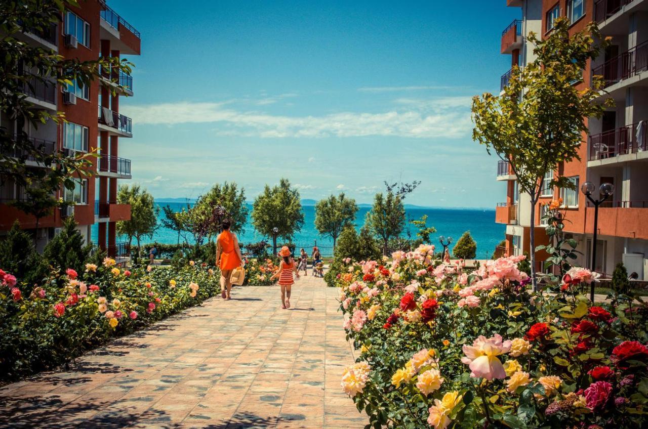 Panorama Marina Fort Beach - Premium Apartments Sea Viev Свети-Влас Экстерьер фото