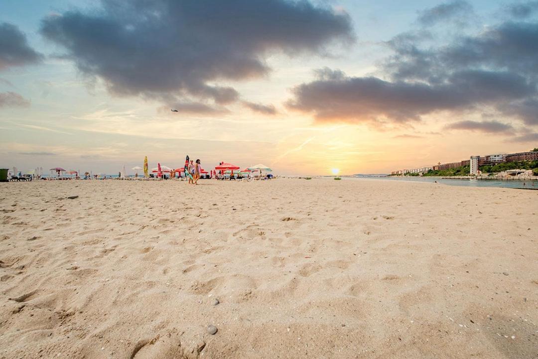 Panorama Marina Fort Beach - Premium Apartments Sea Viev Свети-Влас Экстерьер фото