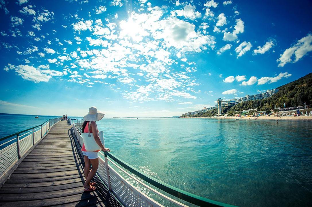 Panorama Marina Fort Beach - Premium Apartments Sea Viev Свети-Влас Экстерьер фото
