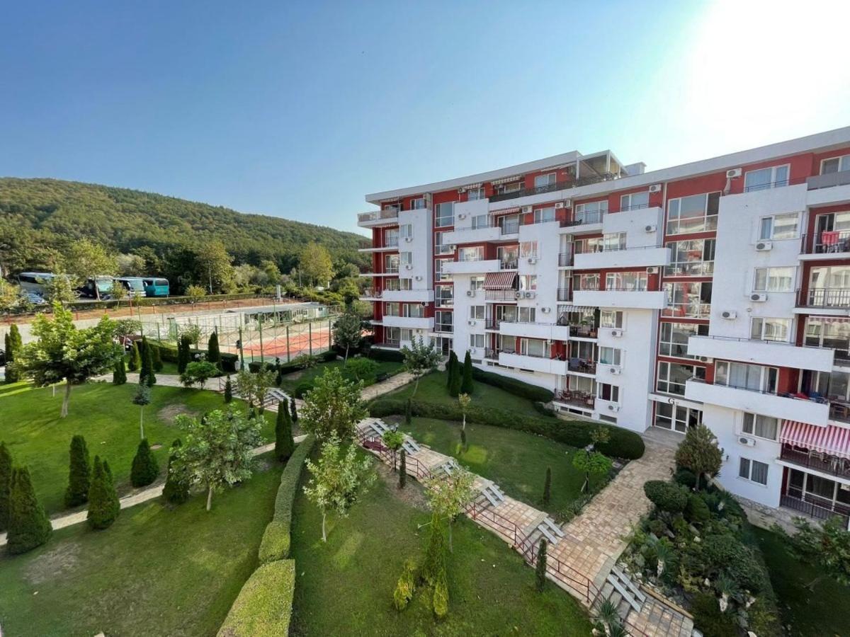 Panorama Marina Fort Beach - Premium Apartments Sea Viev Свети-Влас Номер фото