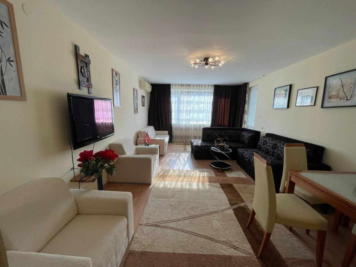 Panorama Marina Fort Beach - Premium Apartments Sea Viev Свети-Влас Номер фото