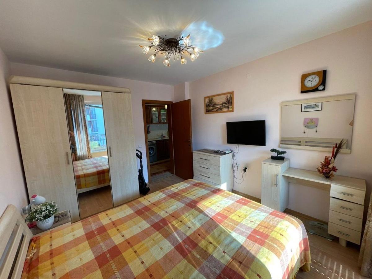 Panorama Marina Fort Beach - Premium Apartments Sea Viev Свети-Влас Номер фото