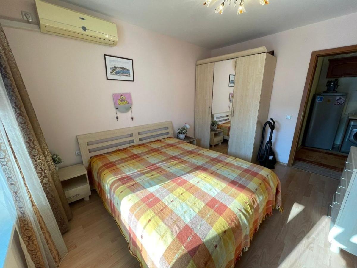 Panorama Marina Fort Beach - Premium Apartments Sea Viev Свети-Влас Номер фото